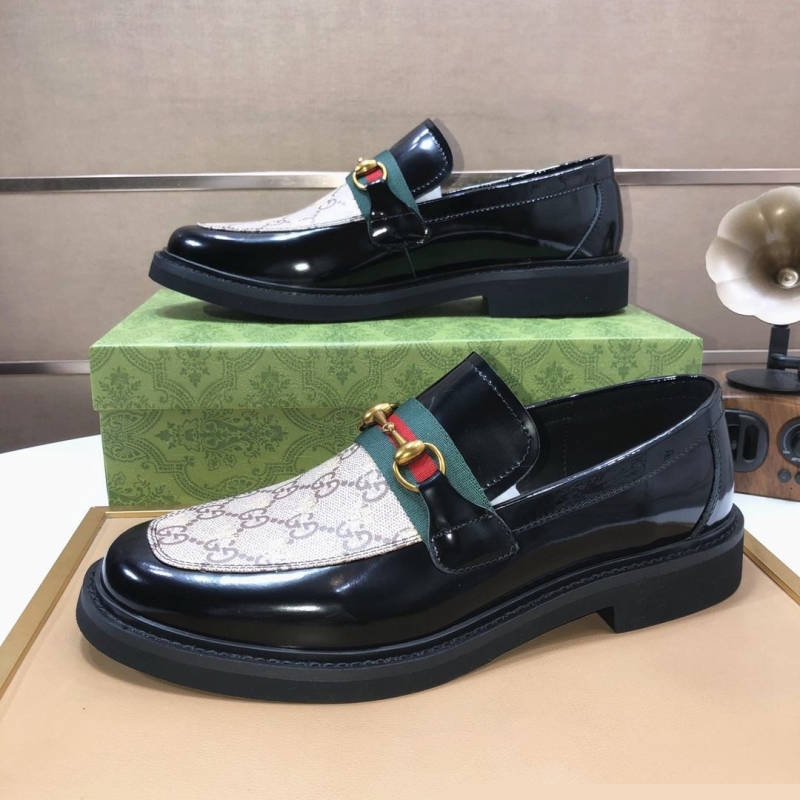 G*u*i leather shoes